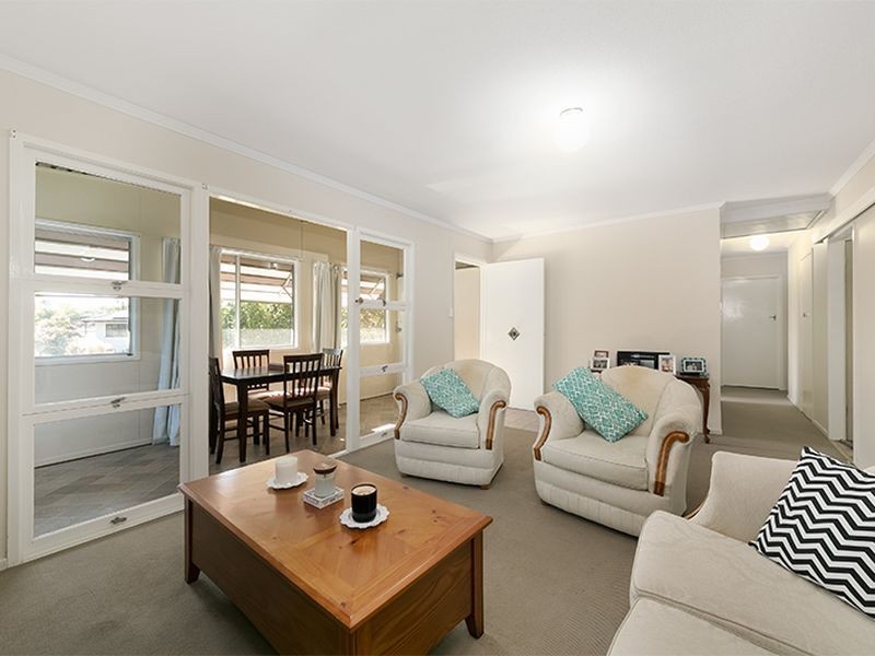 11 FAIRLAND ST, Mount Gravatt East QLD 4122