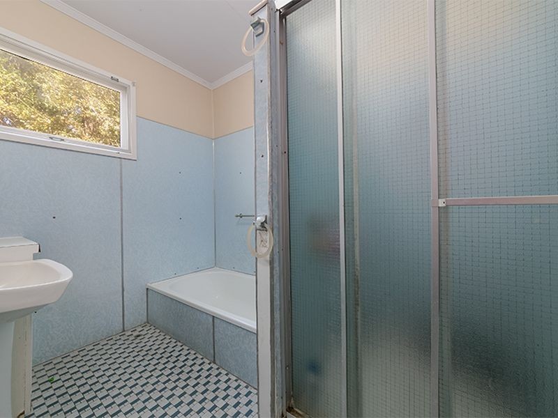 11 FAIRLAND ST, Mount Gravatt East QLD 4122