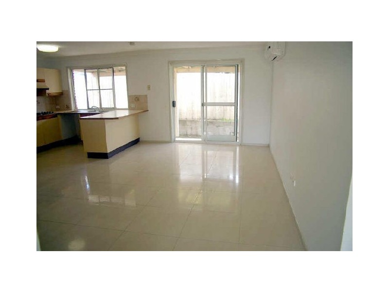 2 Malinya Place, Wishart QLD 4122