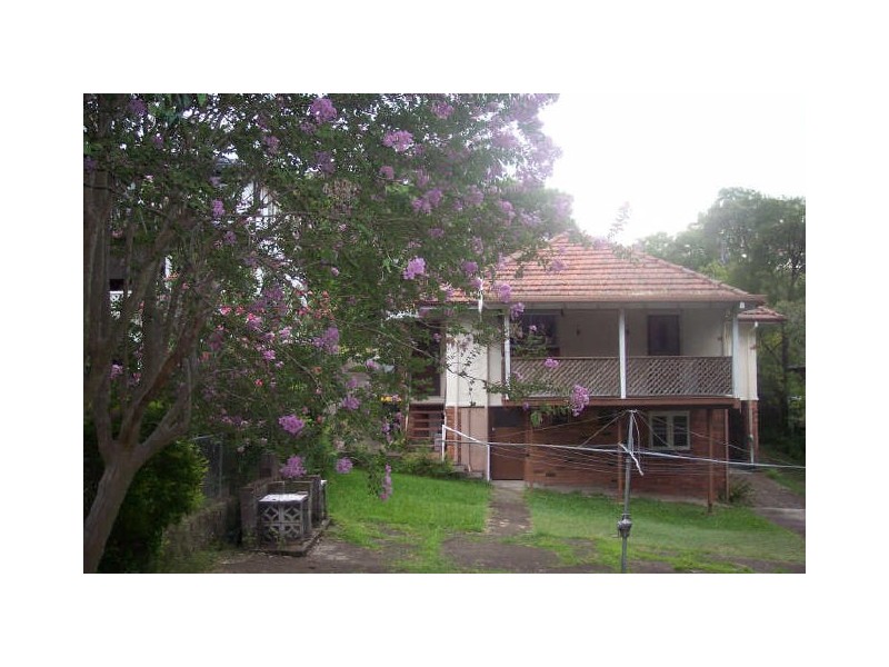 19 Park Street, Coorparoo QLD 4151