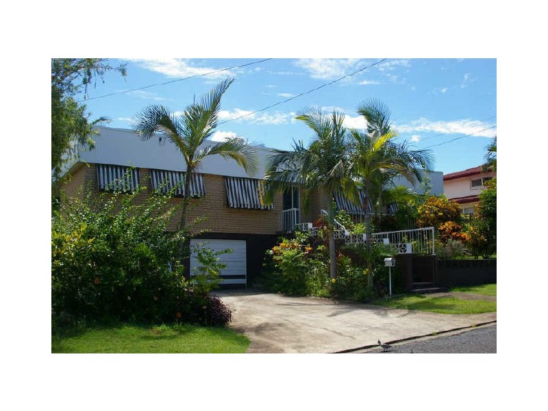 15 Nidalla Street, Macgregor QLD 4109