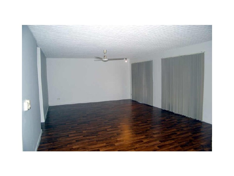 15 Nidalla Street, Macgregor QLD 4109