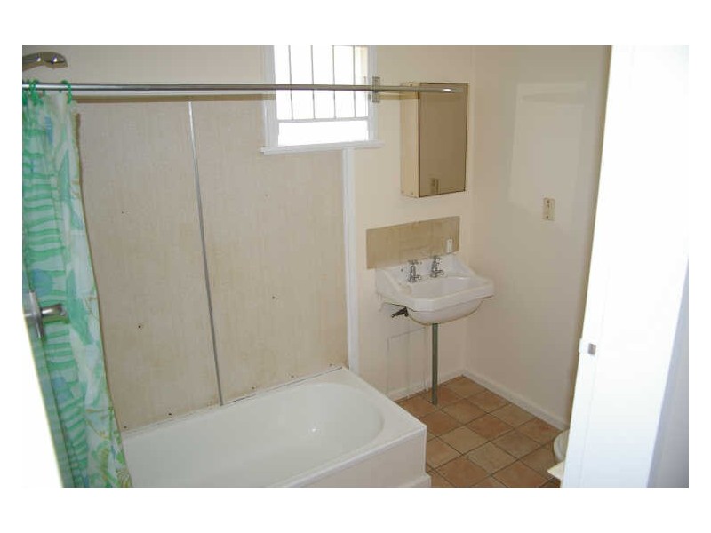 1/10 Ware Street, Annerley QLD 4103