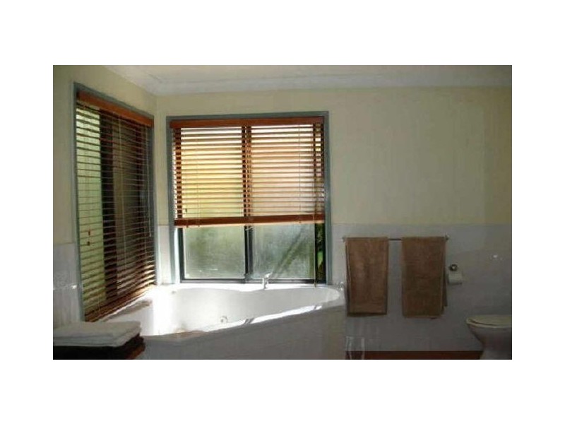 16 Apple Blossom Place, Eight Mile Plains QLD 4113