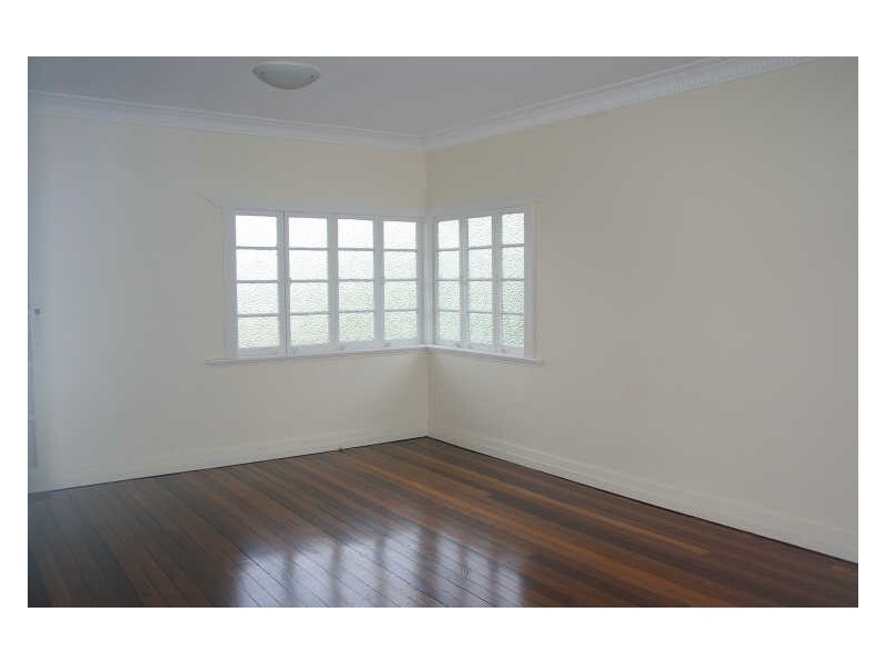 63 GRENFELL ST, Mount Gravatt East QLD 4122