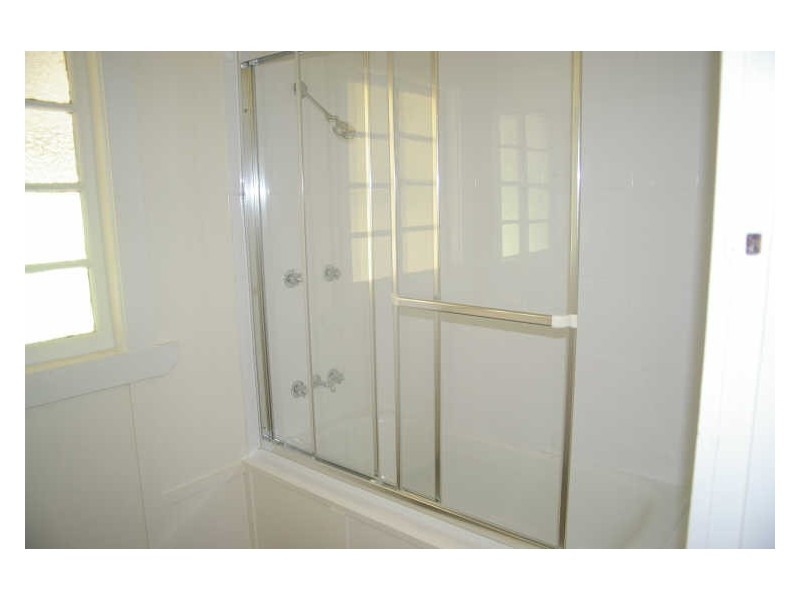 63 GRENFELL ST, Mount Gravatt East QLD 4122