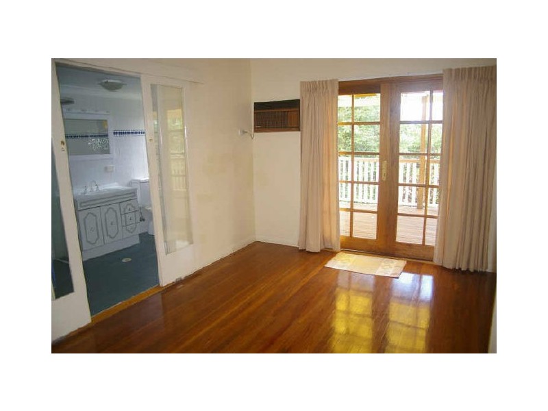 16 Derwent Street, Upper Mount Gravatt QLD 4122