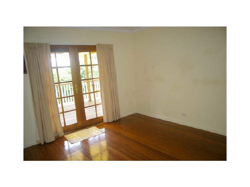 16 Derwent Street, Upper Mount Gravatt QLD 4122