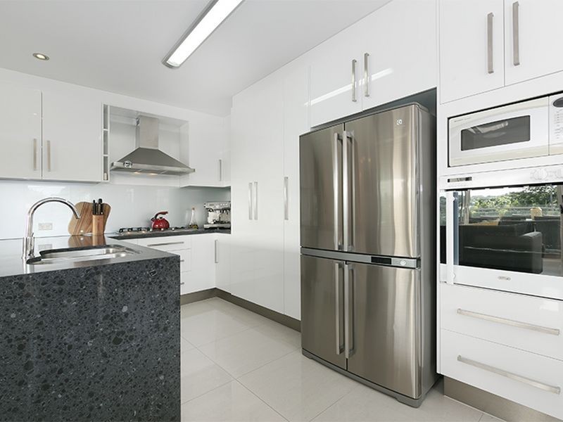 1 Miriam Street, Holland Park West QLD 4121