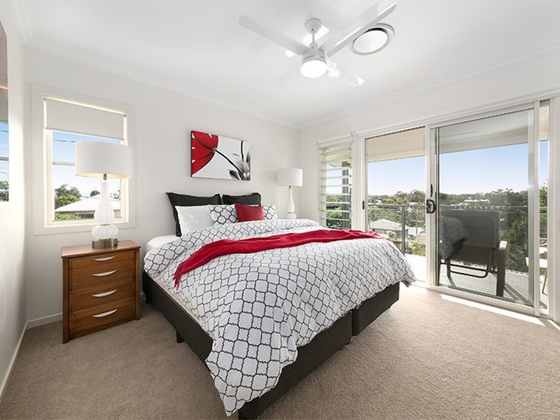 1 Miriam Street, Holland Park West QLD 4121