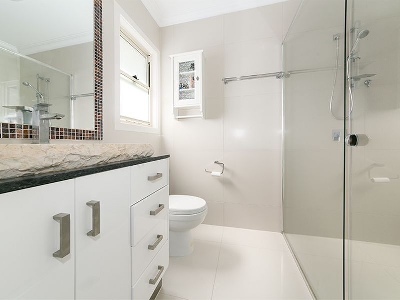 1 Miriam Street, Holland Park West QLD 4121