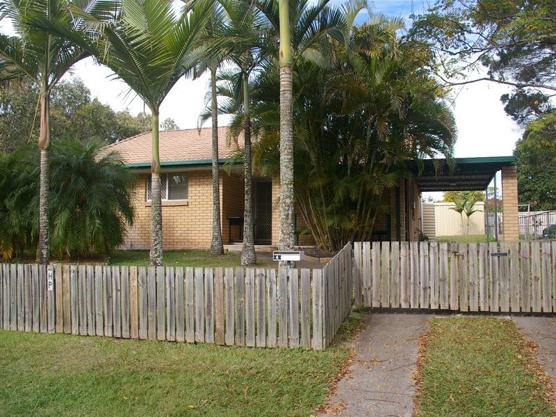 4 Tones Road, Mansfield QLD 4122