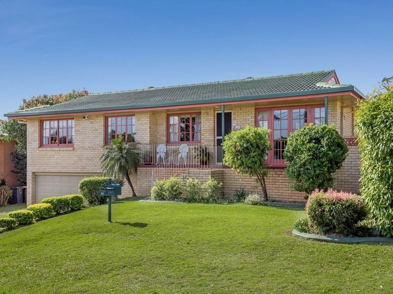 24 Lorrimore Street, Macgregor QLD 4109