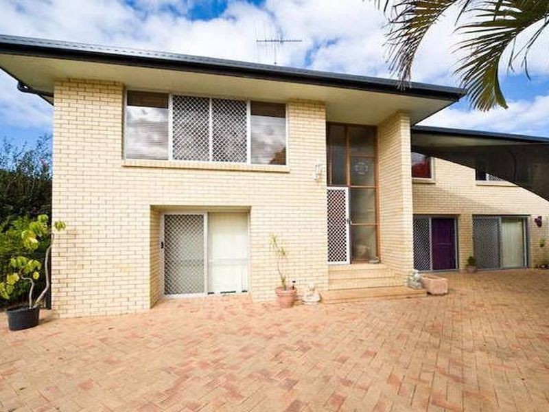 18 Colington Street, Mansfield QLD 4122