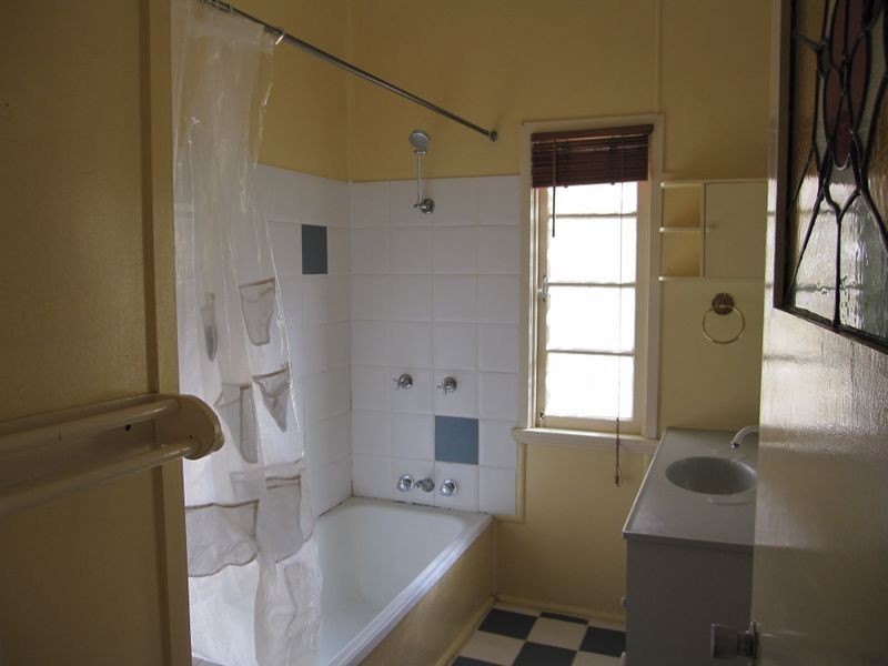 39 Mountain Street, Mount Gravatt QLD 4122