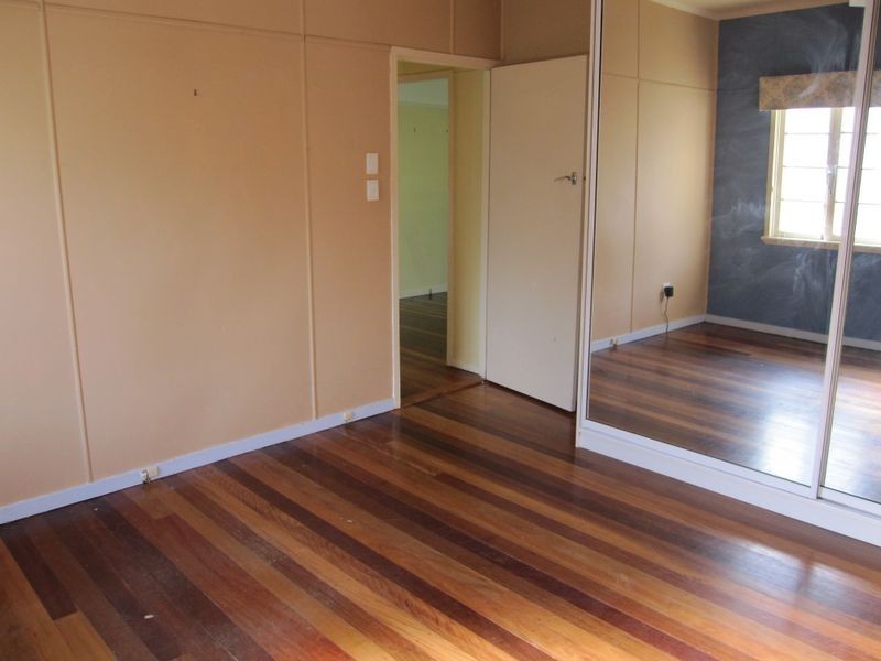 39 Mountain Street, Mount Gravatt QLD 4122