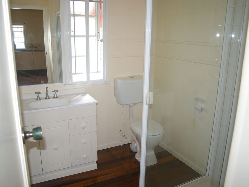 98 Dawson Road, Upper Mount Gravatt QLD 4122