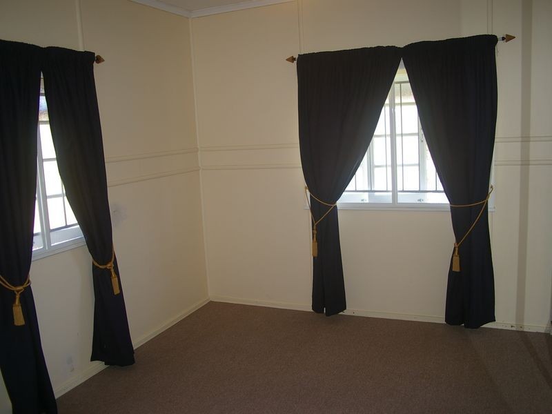 98 Dawson Road, Upper Mount Gravatt QLD 4122