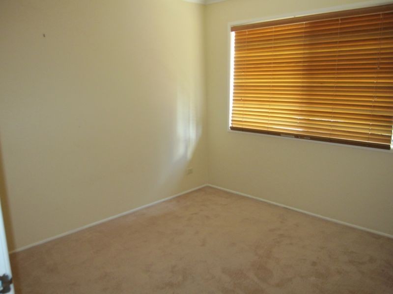 18 Pareena Cres, Mansfield QLD 4122