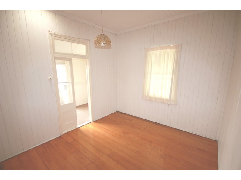 2/26 Hanworth Street, East Brisbane QLD 4169