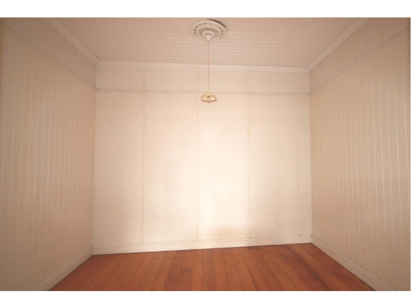 2/26 Hanworth Street, East Brisbane QLD 4169