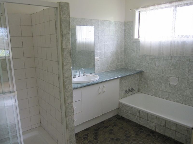 100 Garie Street, Wishart QLD 4122