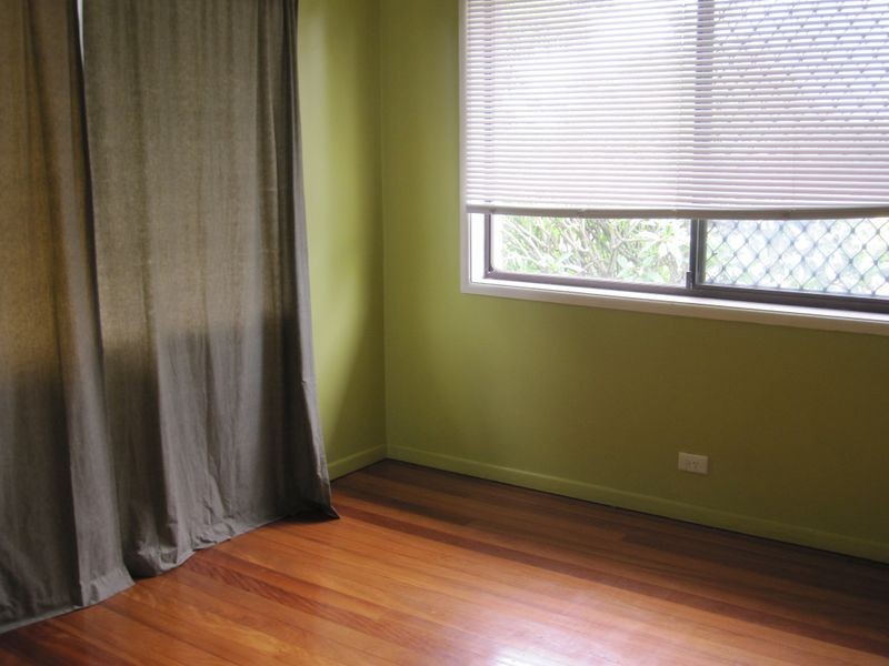 100 Garie Street, Wishart QLD 4122