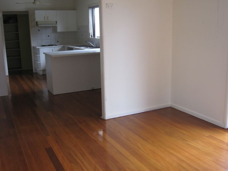 100 Garie Street, Wishart QLD 4122