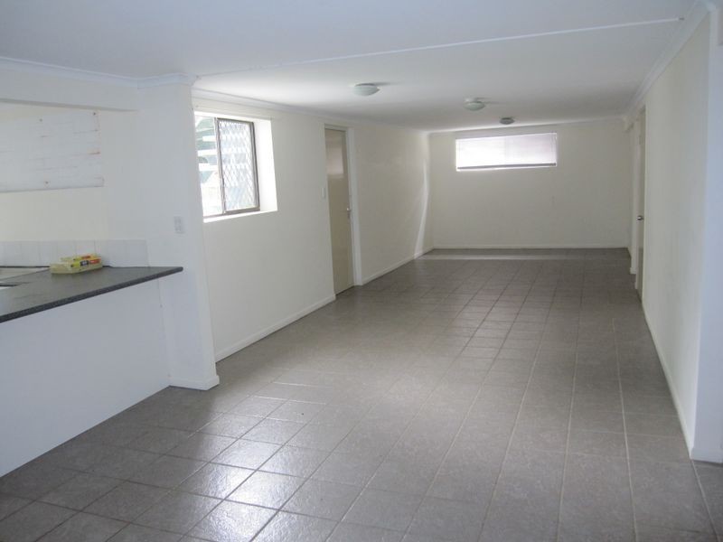 100 Garie Street, Wishart QLD 4122