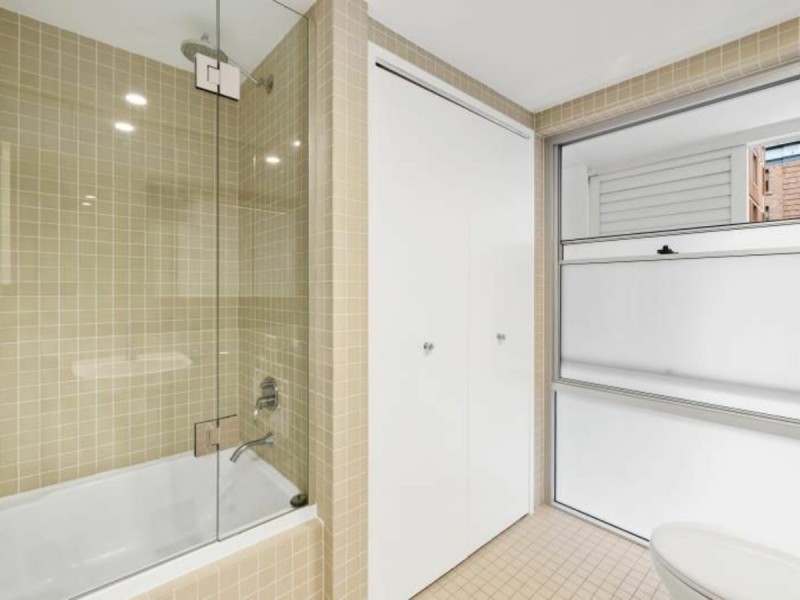 206/18=20 Allen St, Pyrmont NSW 2009