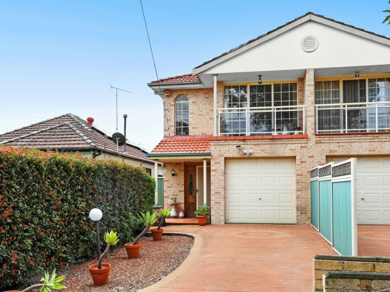 20 Martin Street, Roselands NSW 2196
