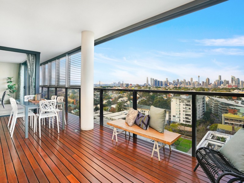 1304/1 Sterling Circuit, Camperdown NSW 2050