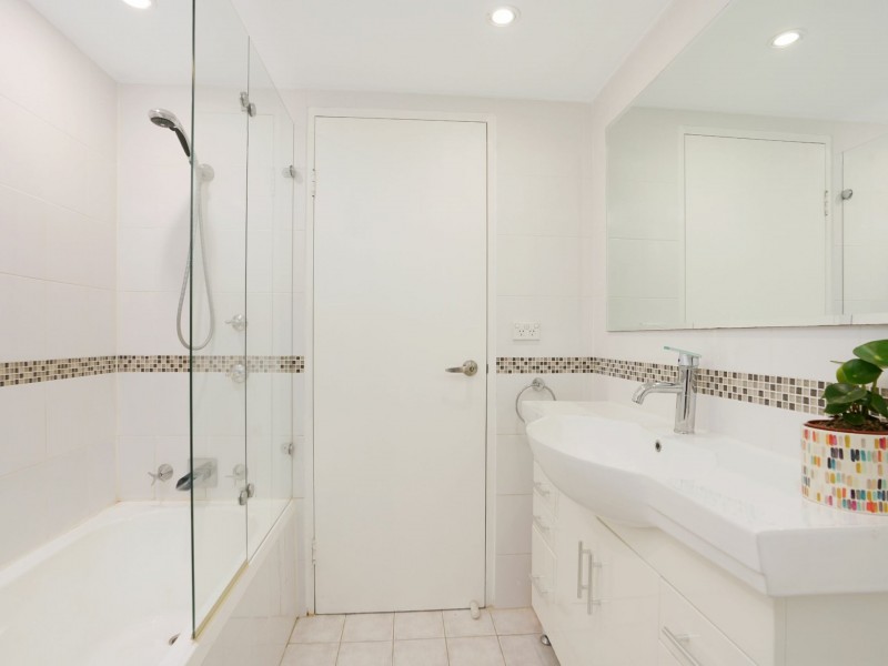 S401/233 Harris St, Pyrmont NSW 2009