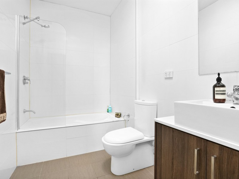 911/3 Weston Street, Rosehill NSW 2142