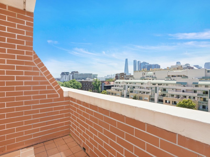 N702/233 Harris Street, Pyrmont NSW 2009