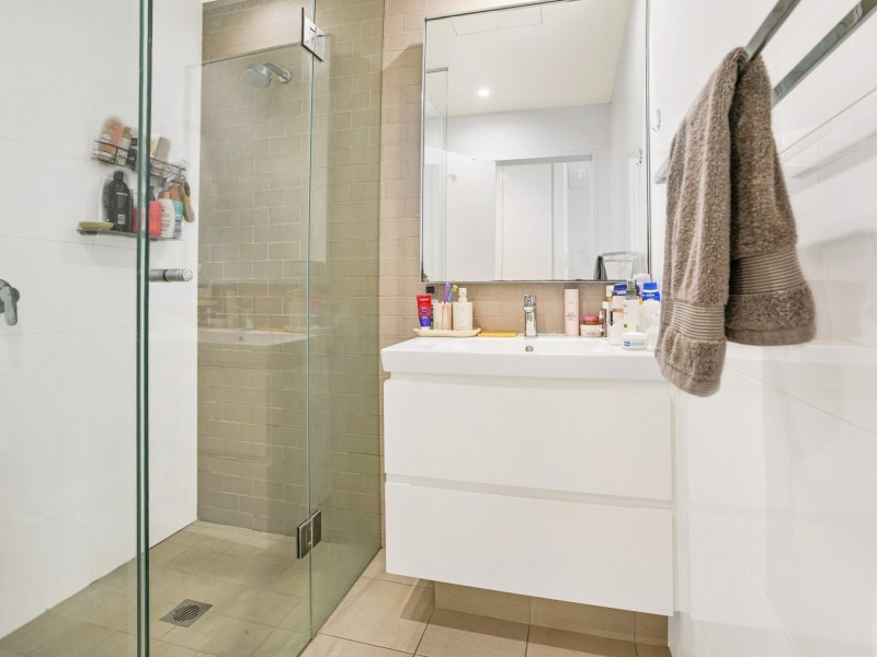 Unit 2602/7 Scotmans Street, Forest Lodge NSW 2037