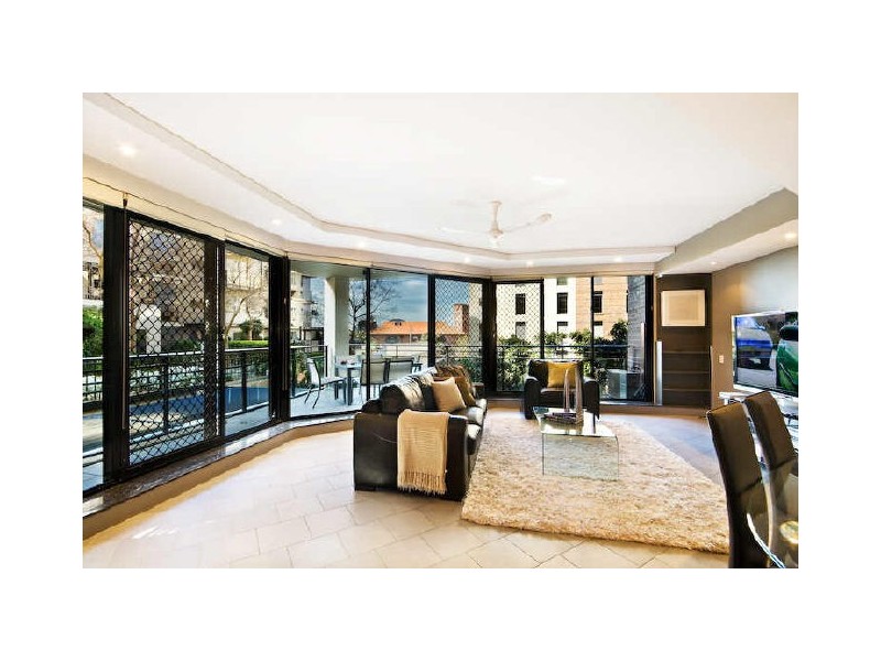 E401/24-28 Point Street, Pyrmont NSW 2009