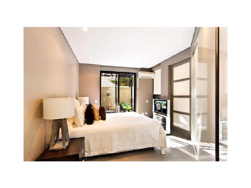 E401/24-28 Point Street, Pyrmont NSW 2009