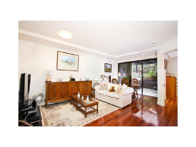 C203/26 Point St, Pyrmont NSW 2009