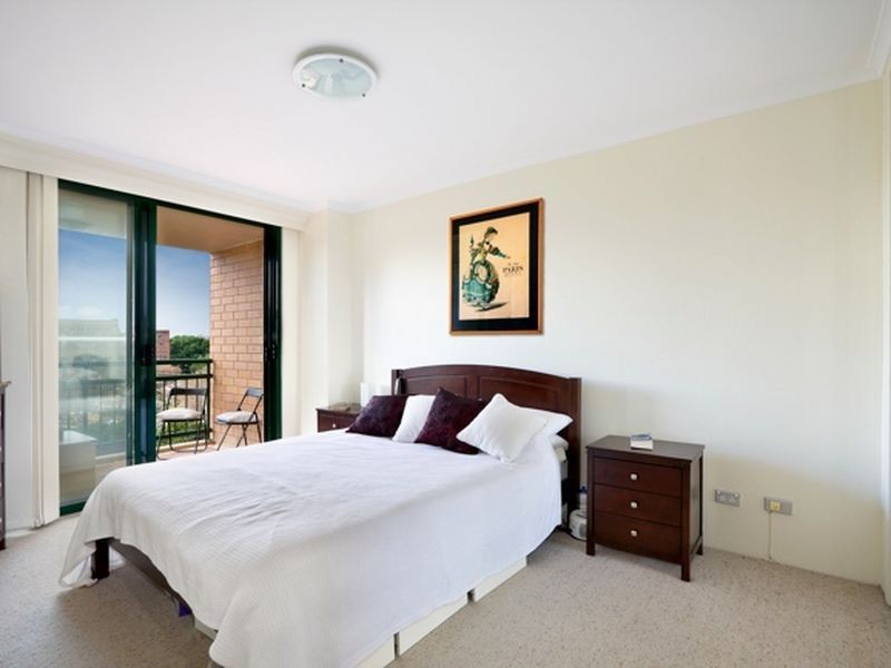 211/2 Wattle Crescent, Pyrmont NSW 2009