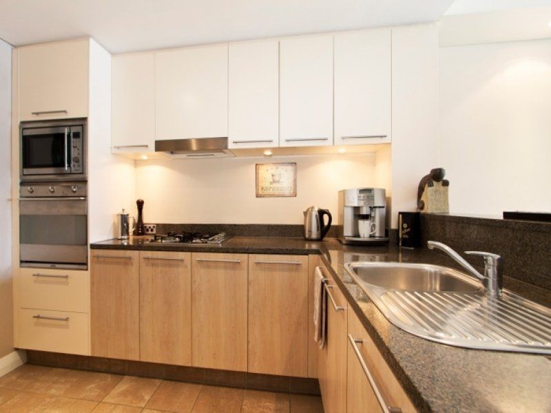 B602/24 Point St, Pyrmont NSW 2009