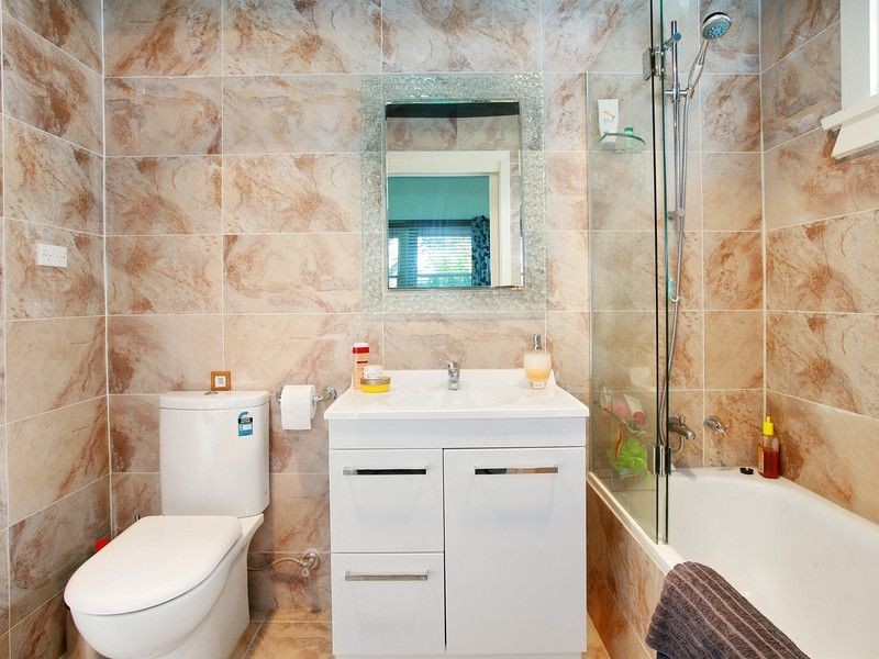 12 Archbold Road, Roseville NSW 2069