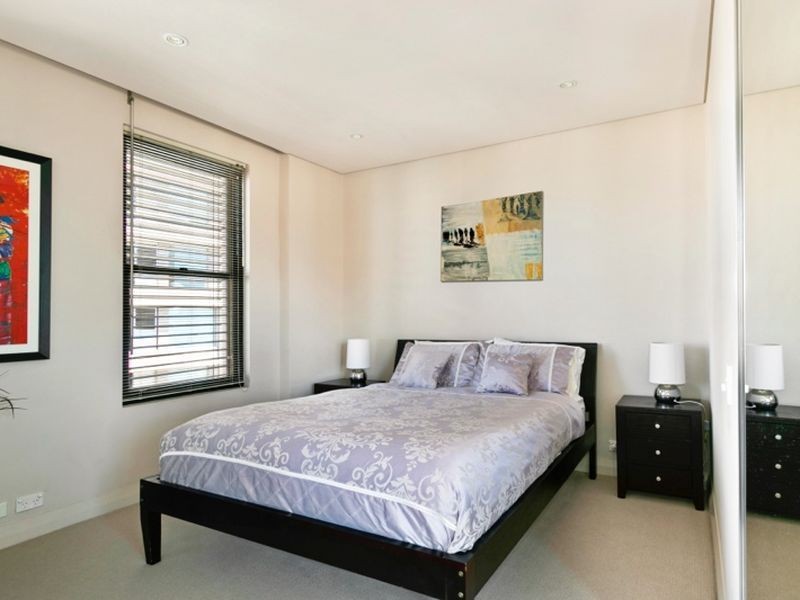 E806/26 Point Street, Pyrmont NSW 2009