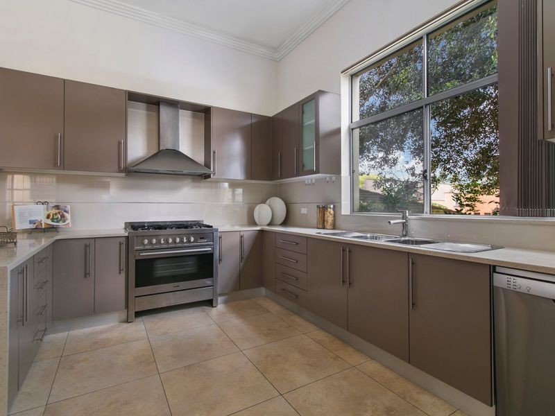 100 Stoney Creek Road, Beverly Hills NSW 2209