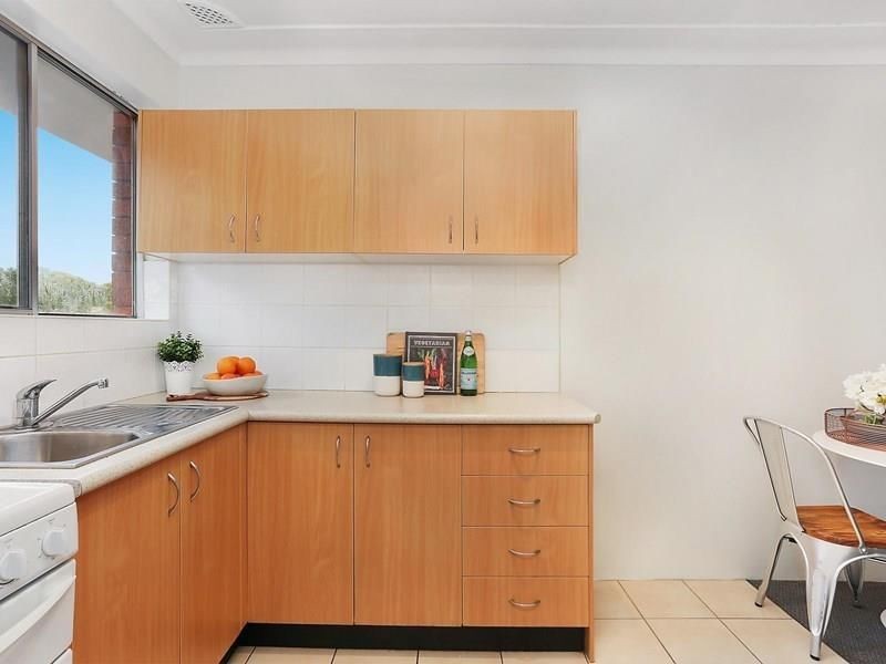 4/2 Tupia Street, Botany NSW 2019