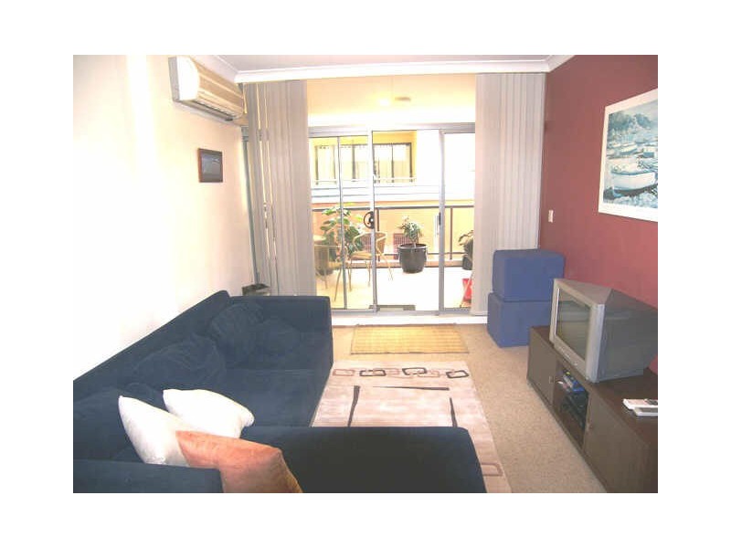 31/1-29 BUNN ST – Deposit taken, Pyrmont NSW 2009