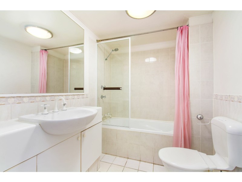 S506/233 Harris St, Pyrmont NSW 2009