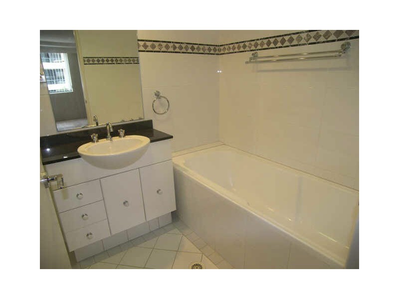 202/102 MILLER STREET, Pyrmont NSW 2009