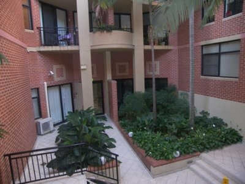 E208/54 EXPERIMENT STREET, Pyrmont NSW 2009