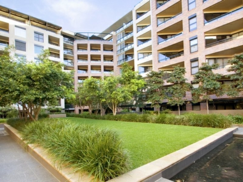 506/2 Jones Bay Rd, Pyrmont NSW 2009
